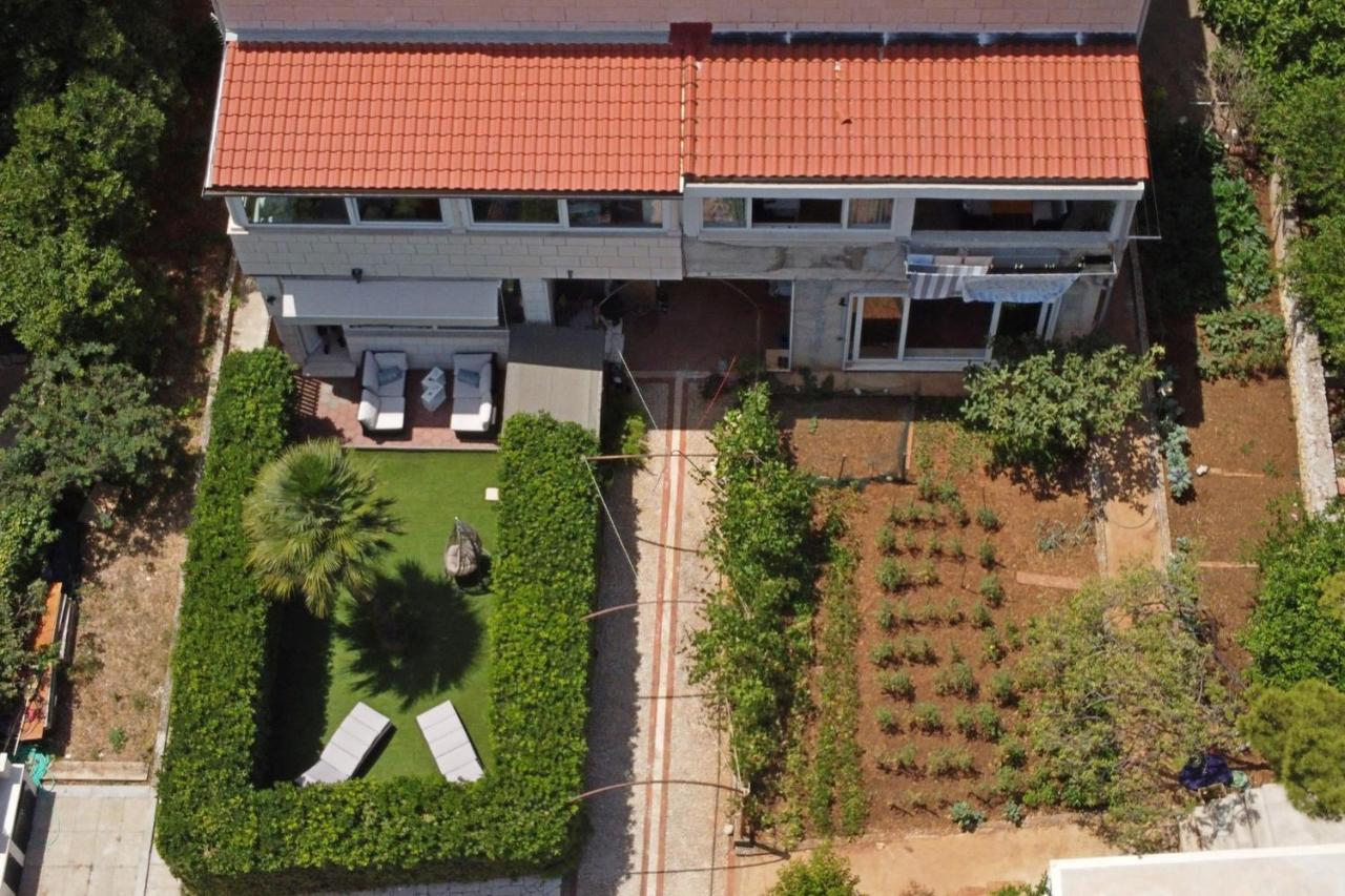 Butique Loggia Apartment *